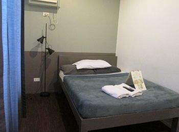 D7 Hotel